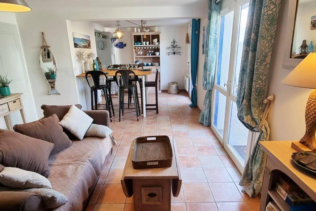 Les Pieds Dans L'Eau :Ker Anne Villa Port-Joinville Buitenkant foto